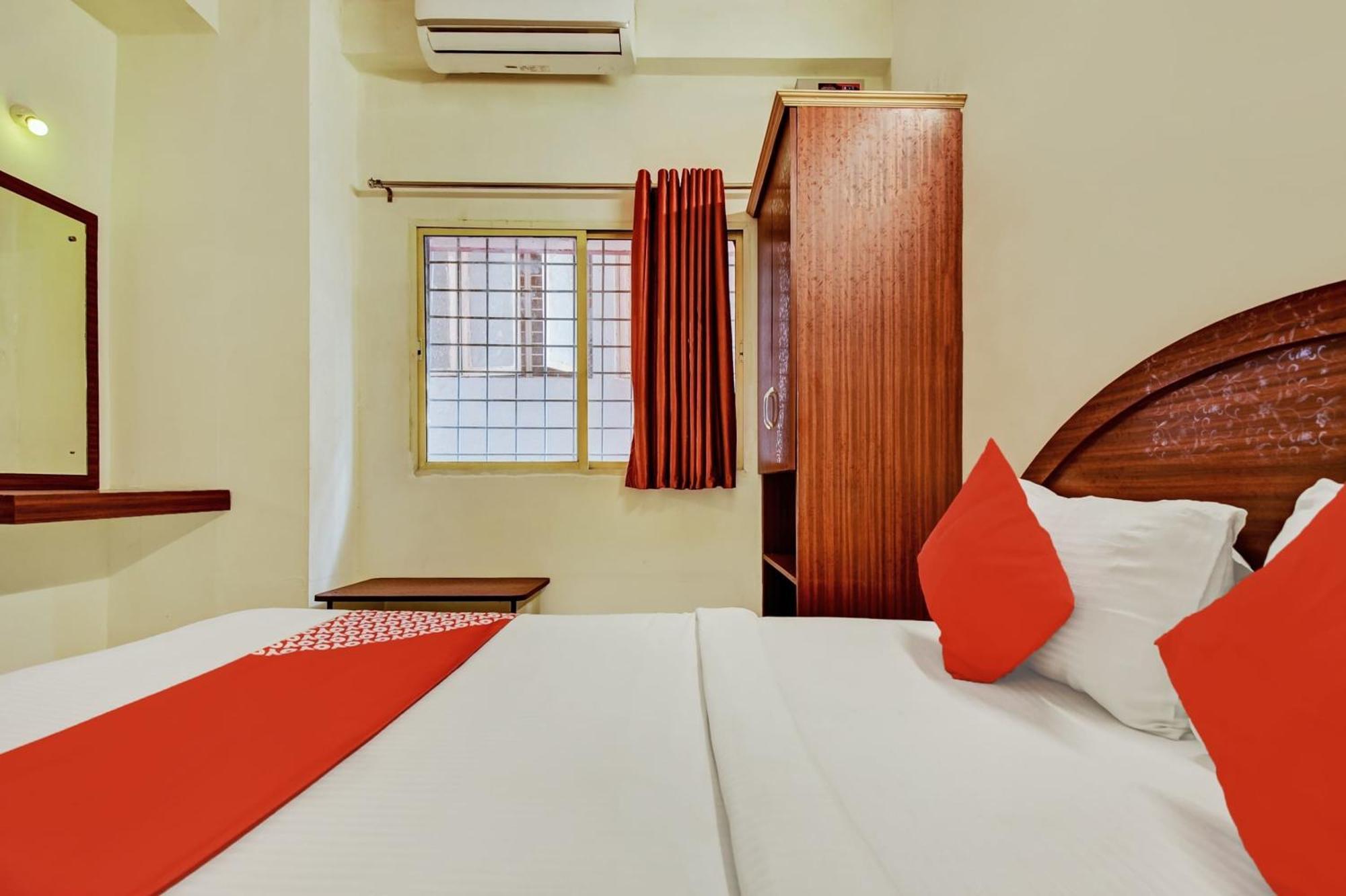 Hotel O K N Residency Yelahanka Kültér fotó